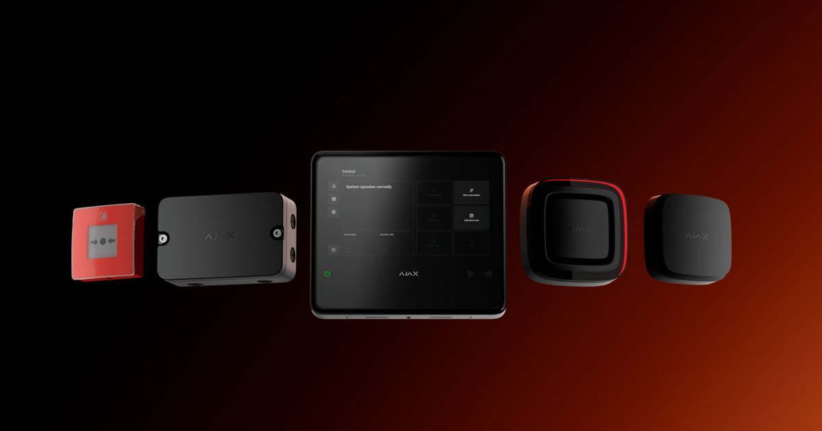 Ajax EN54 Line: Fire Hub, detector, ManualCallPoint y VAD — fotografía oficial Ajax Systems